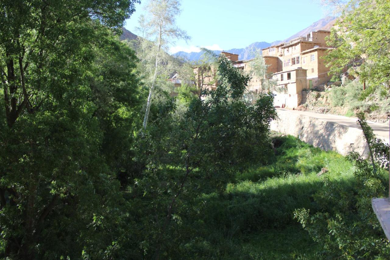 Auberge Toubkal Amsouzart Aitst Idar Tizgui Esterno foto
